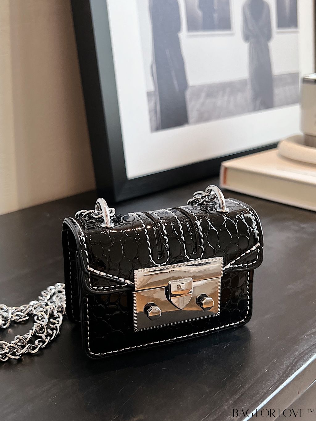 BagForLove - Compact Shoulder Bag for Women