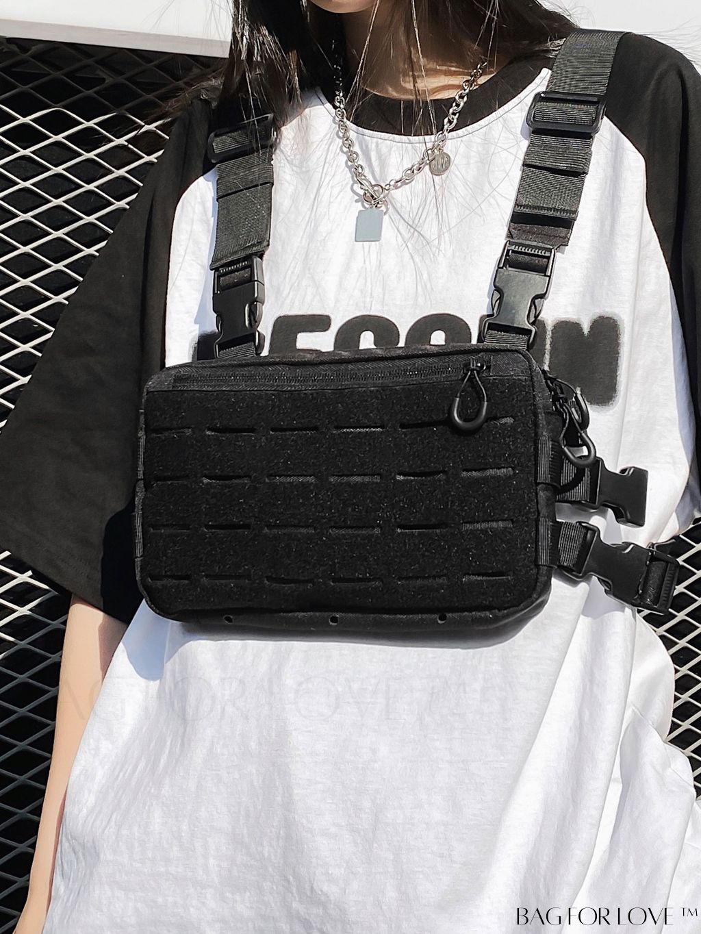 BagForLove - High-Capacity Unisex Waist Bag - Sleek and Spacious