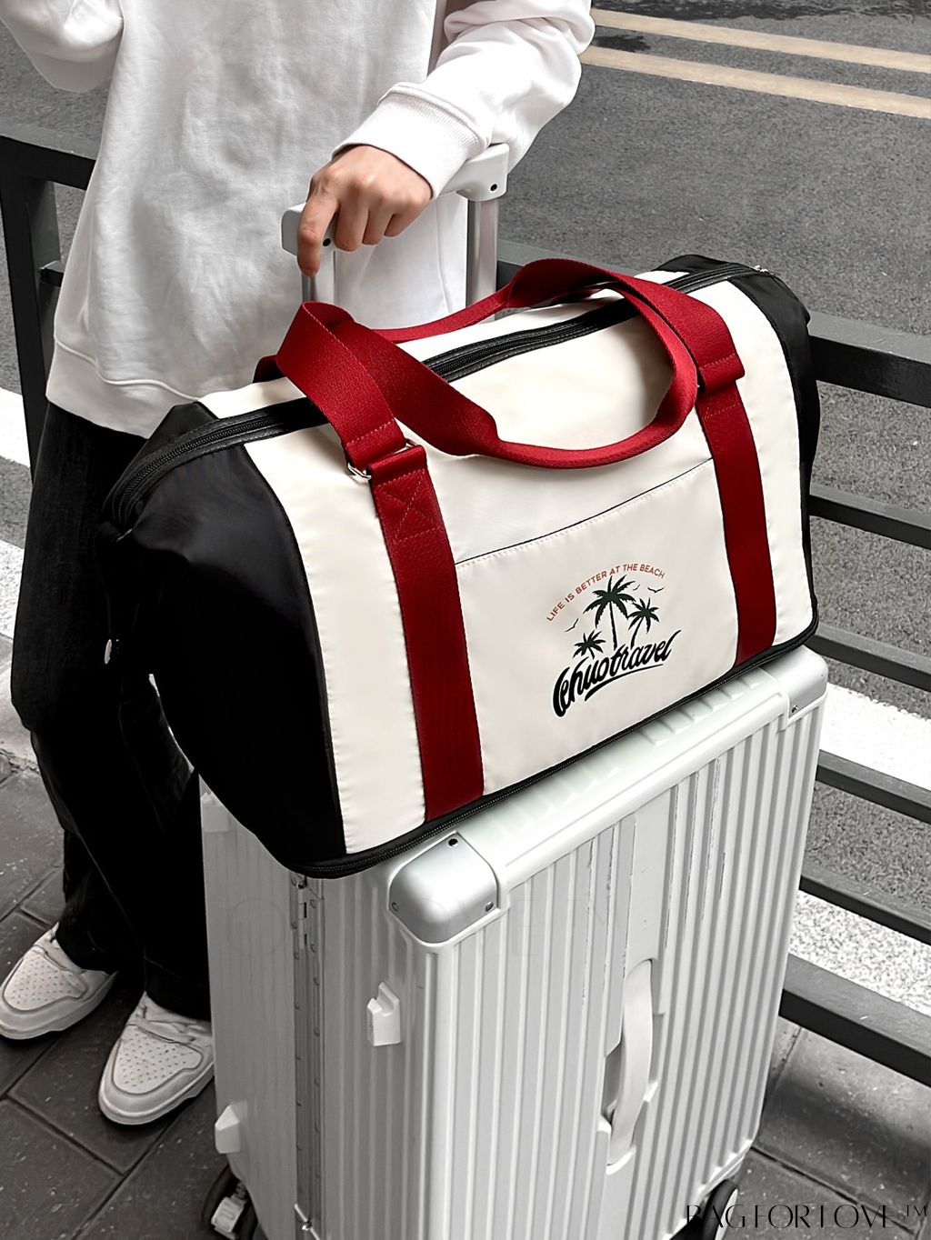 BagForLove - Stylish Expandable Travel Bag adorned with Alphabet Pattern for Ultimate Convenience