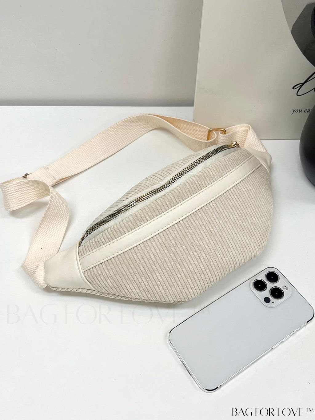 BagForLove - Lightweight Unisex Waist Pack with Green Styling