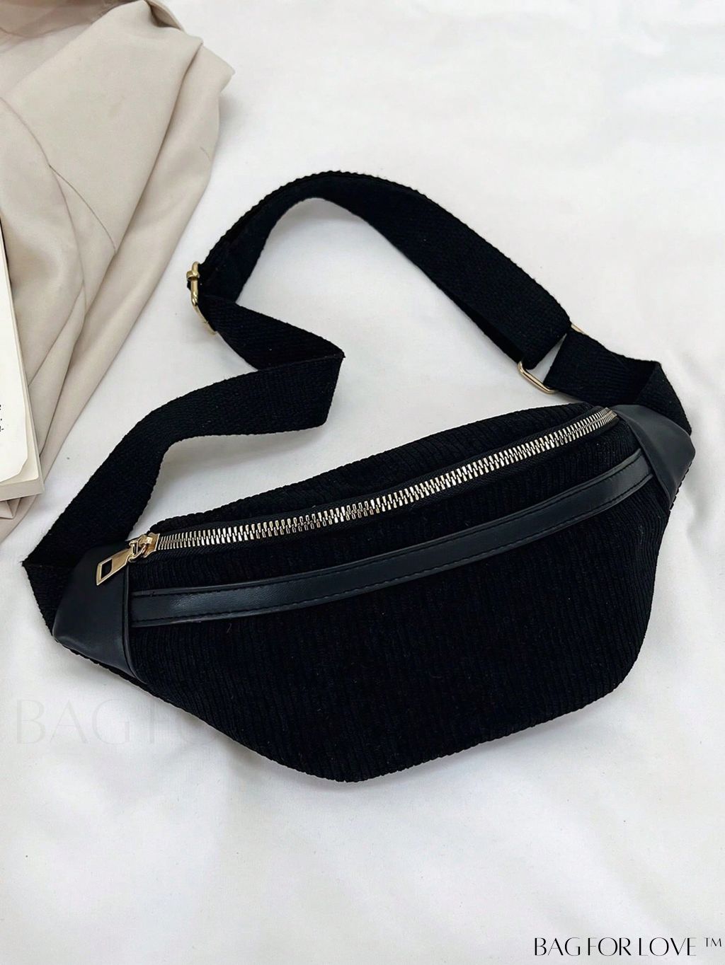 BagForLove - Lightweight Unisex Waist Pack with Green Styling