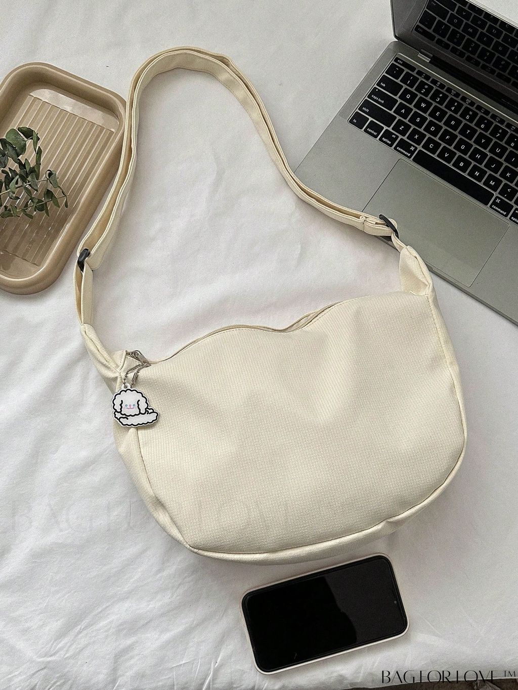 BagForLove - Premium White Polyester Hobo Bag with Zipper Closure