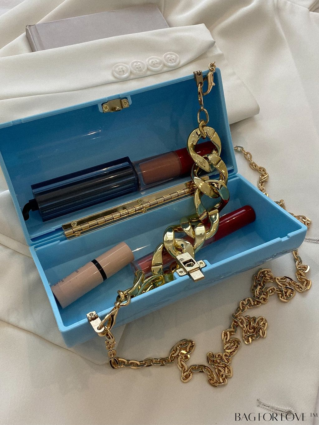BagForLove - Stylish Acrylic Chain Handbag with Unique Box Shape