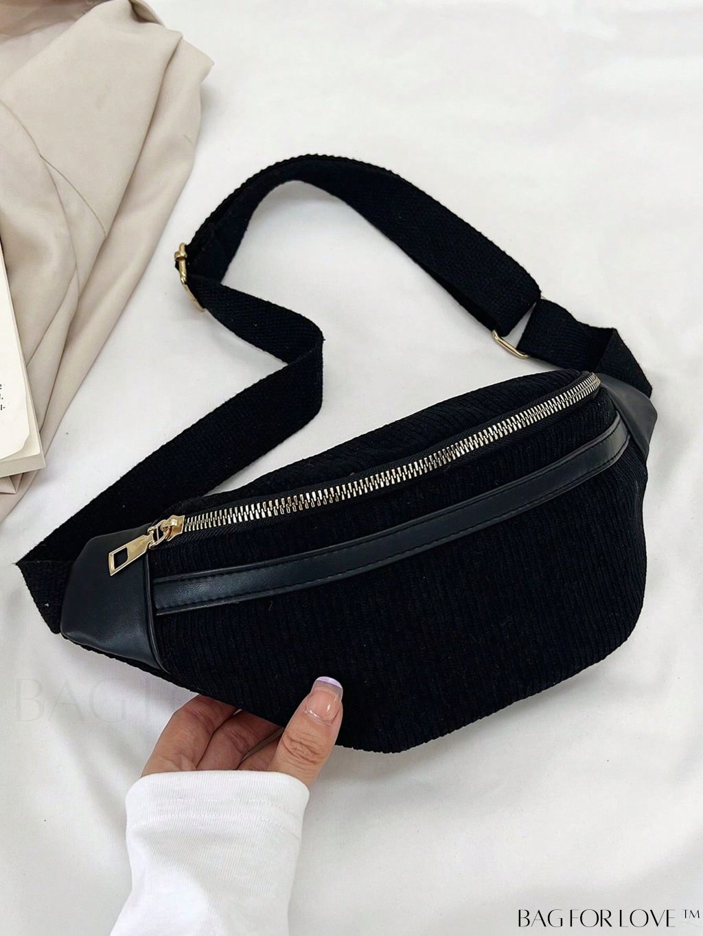 BagForLove - Lightweight Unisex Waist Pack with Green Styling