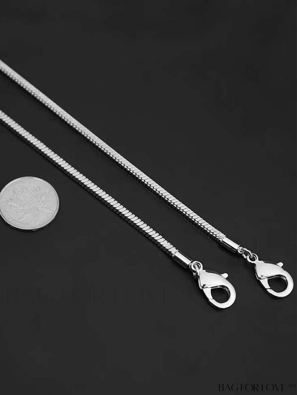 BagForLove - Chic Silver Shoulder Bag with Stylish Strap