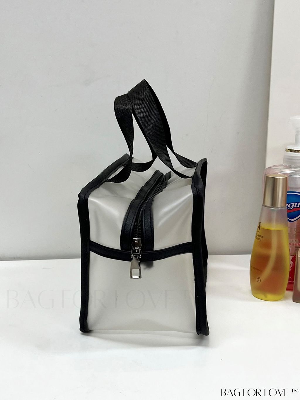 BagForLove - Portable Waterproof Cosmetic Bag with Large Capacity â Transparent and Frosted, Ideal for Travel and Swimming