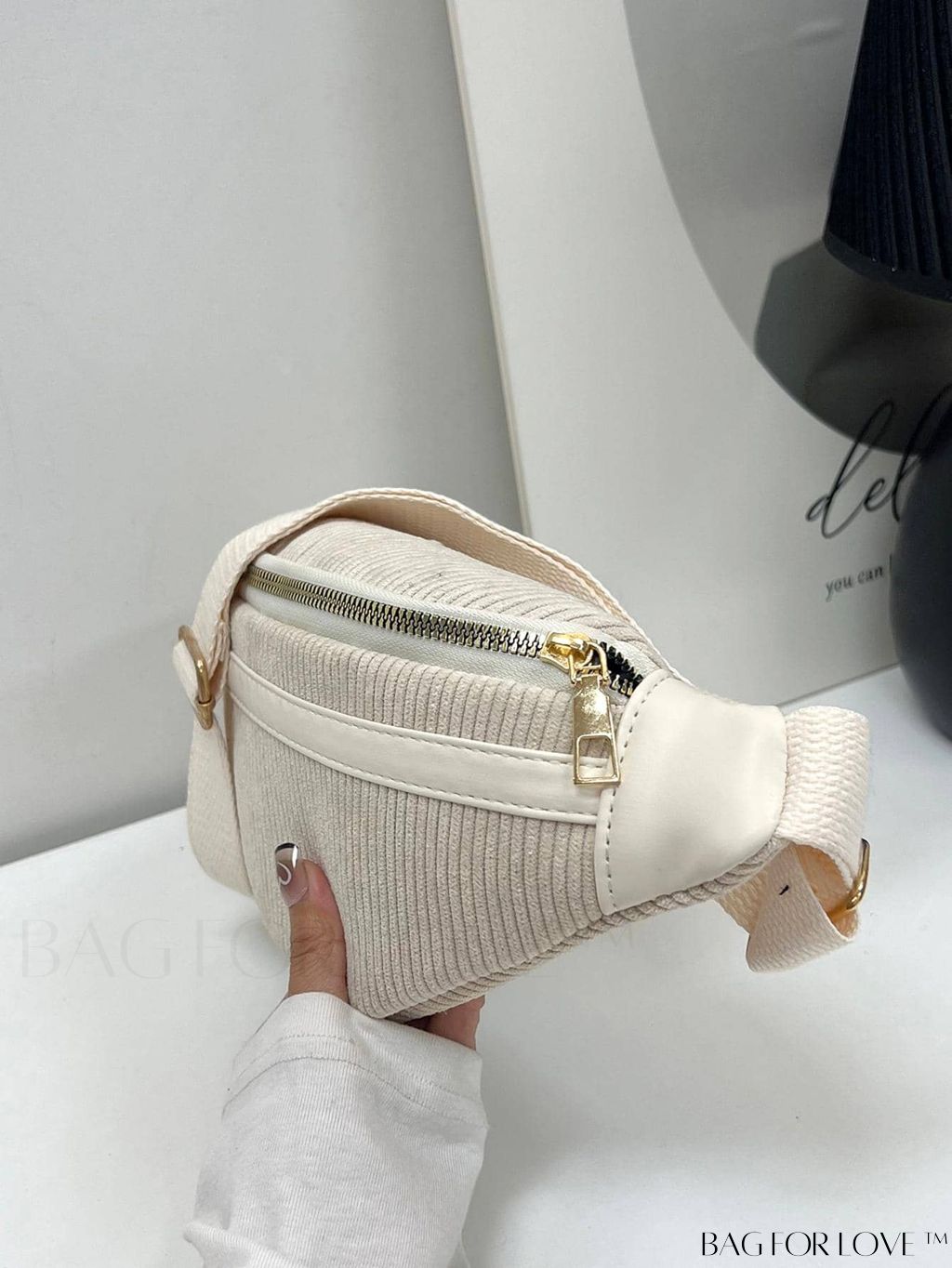 BagForLove - Lightweight Unisex Waist Pack with Green Styling