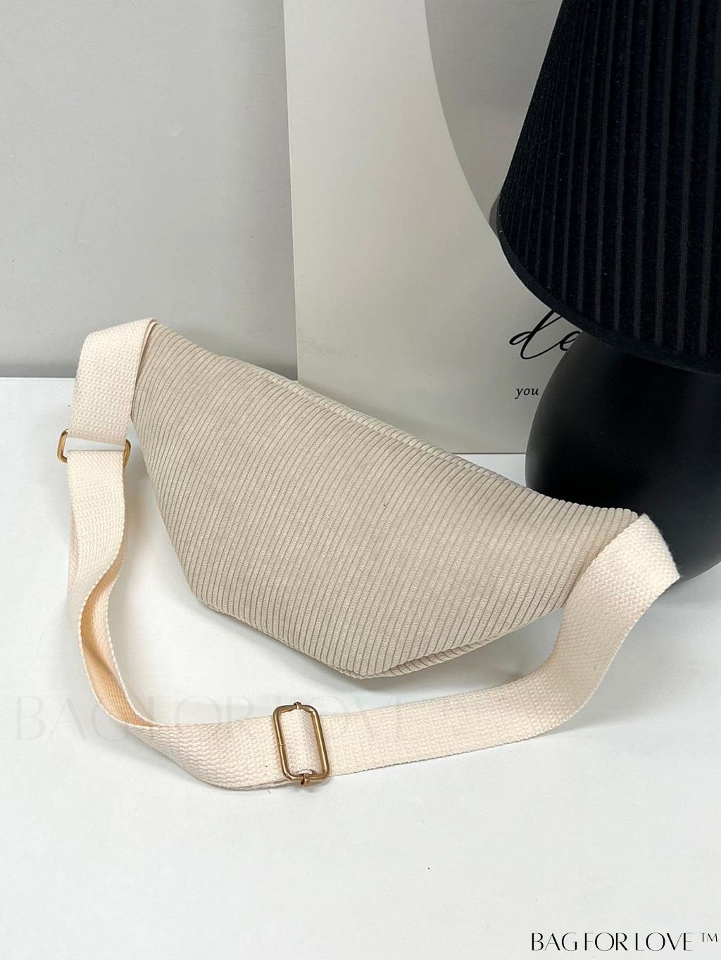 BagForLove - Lightweight Unisex Waist Pack with Green Styling