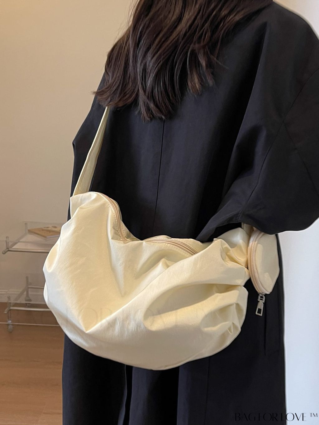 BagForLove - Neutral Stylish Shoulder Bag with Ample Capacity and Coin Purse