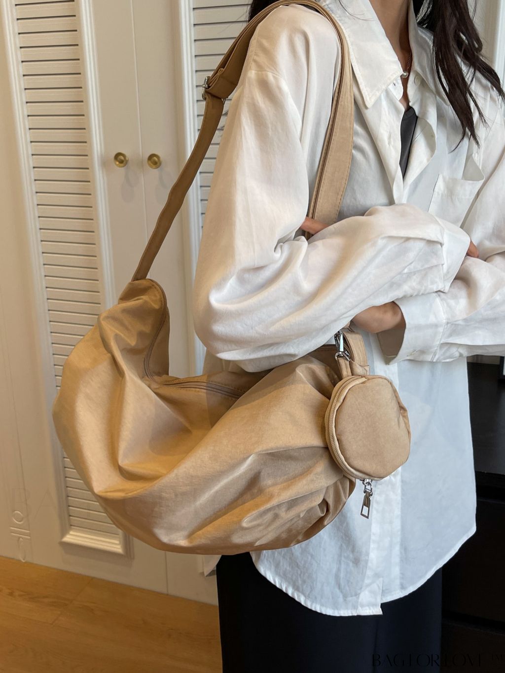 BagForLove - Stylish Crossbody Bag with Ample Space and Matching Coin Purse