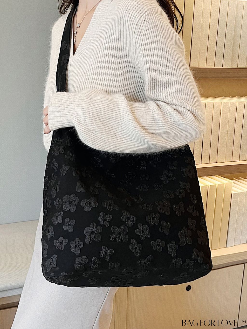 BagForLove - Stylish Jacquard Shopper Bag with Floral Design