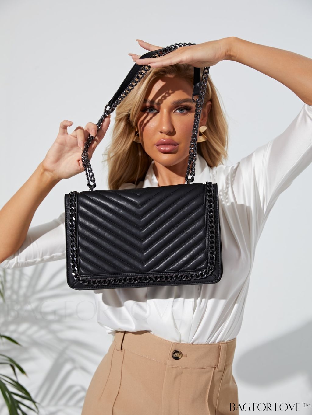 BagForLove - Chic Chevron Flap Square Bag with Chain Strap