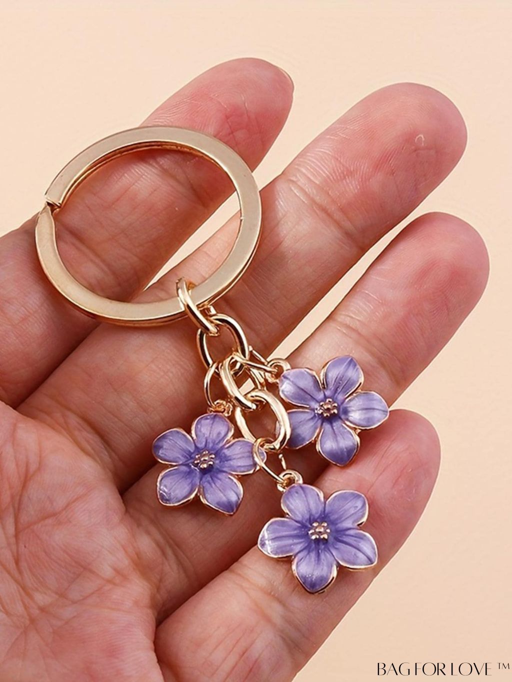 BagForLove - Customize Your Style: Exquisite Flower Charm Keychain for a Distinctive Touch
