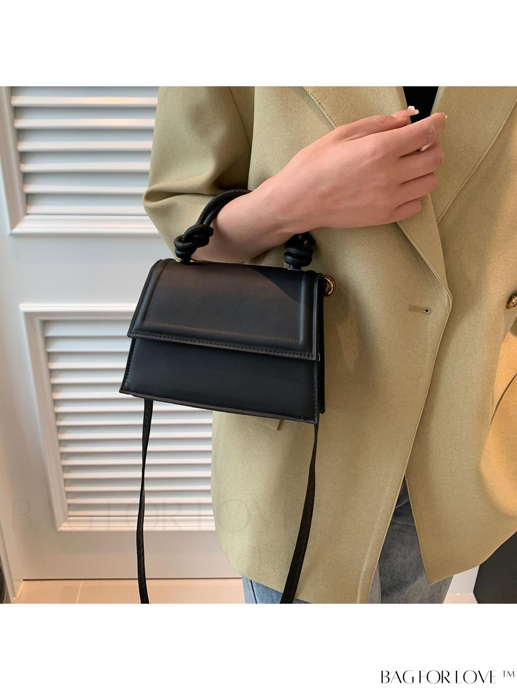 BagForLove - Chic PU Portable Crossbody Square Bag - Sleek, Compact, and Fashionable