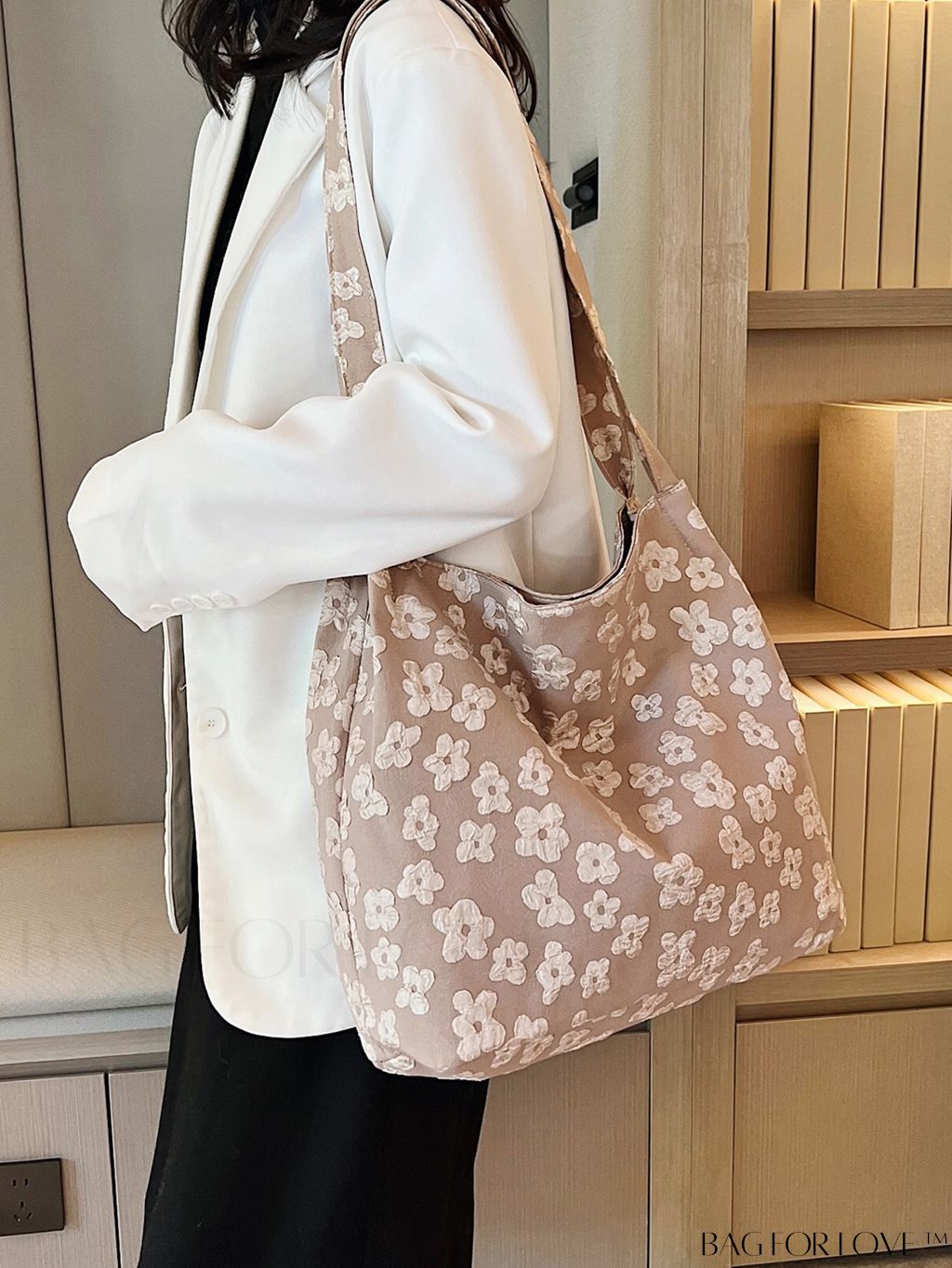 BagForLove - Stylish Jacquard Shopper Bag with Floral Design