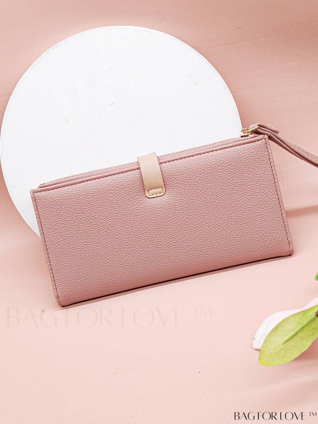 BagForLove - Stylish Pink Quilted Long Wallet with Zipper for Everyday Fashion