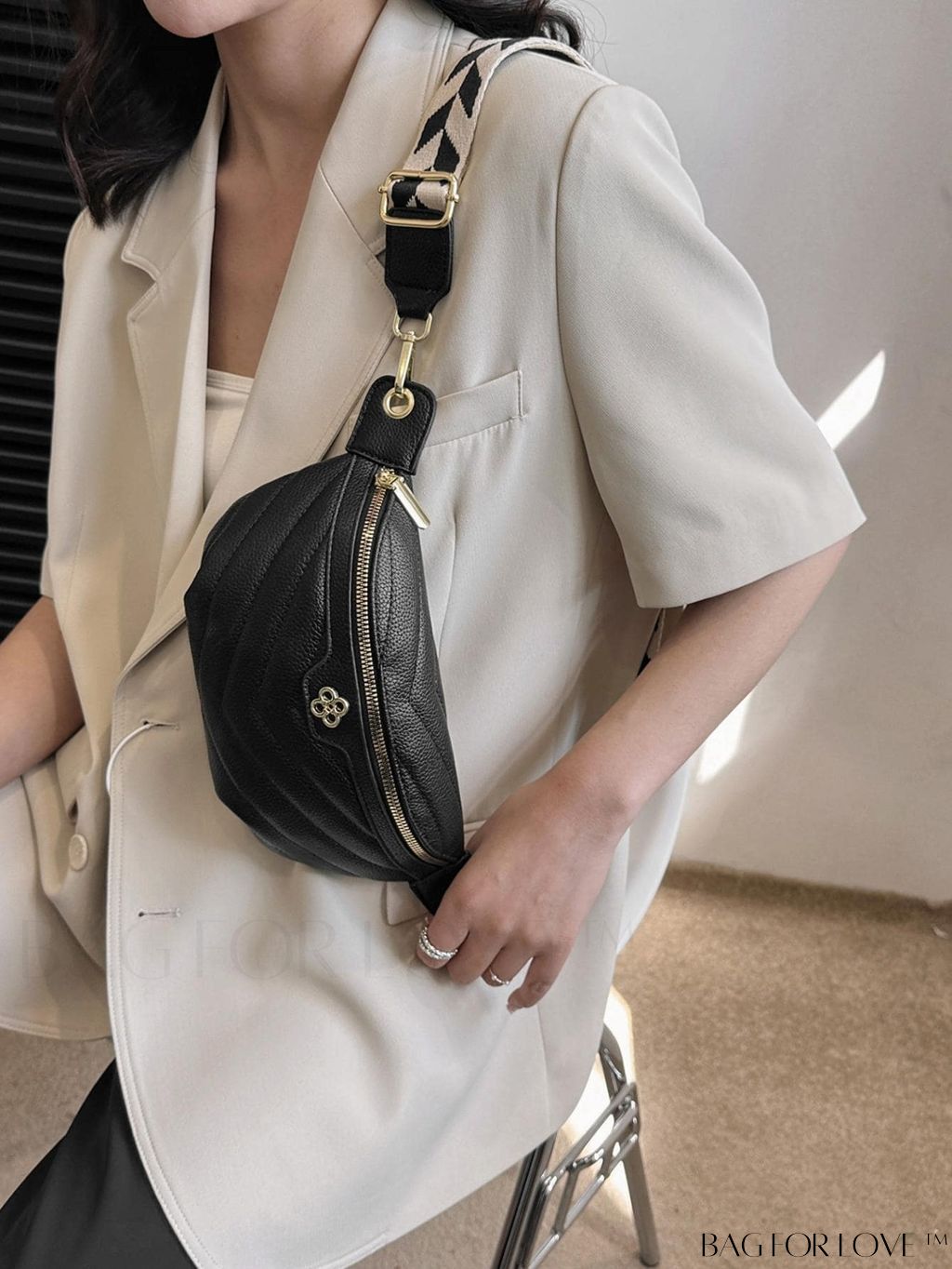 BagForLove - Stylish Chevron Fanny Pack with Metal Zipper Detail and PU Material