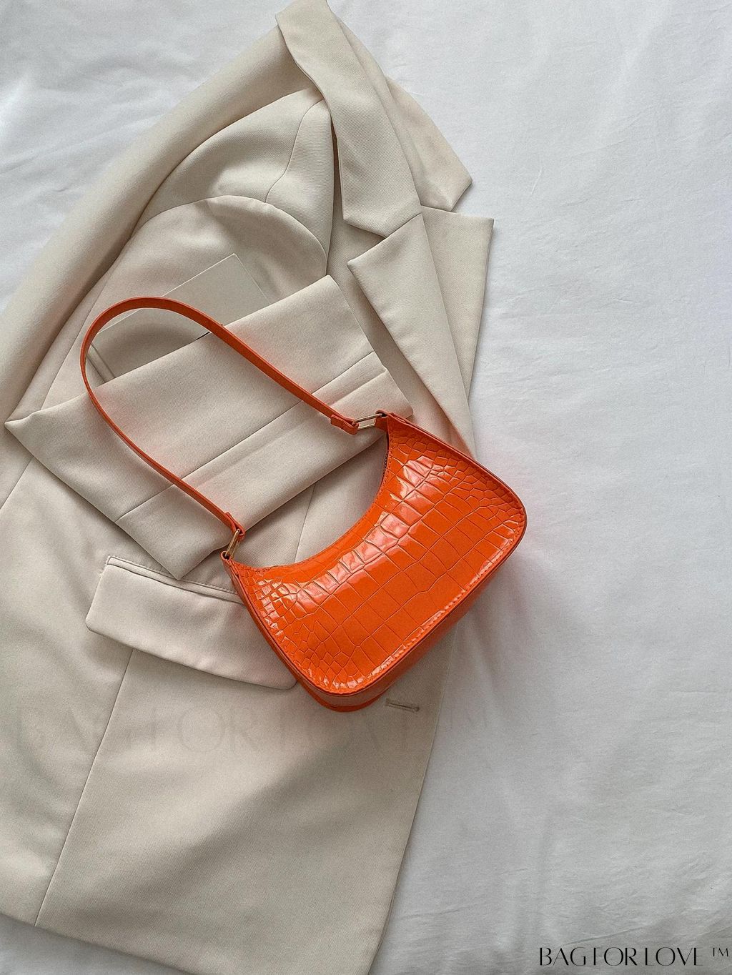 BagForLove - Refined Small Hobo Bag: Minimalist Elegance in Solid Color