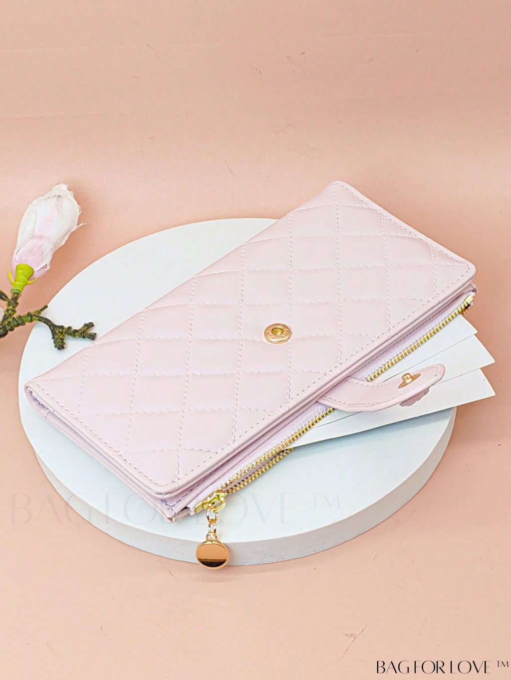 BagForLove - Stylish Pink Quilted Long Wallet with Zipper for Everyday Fashion