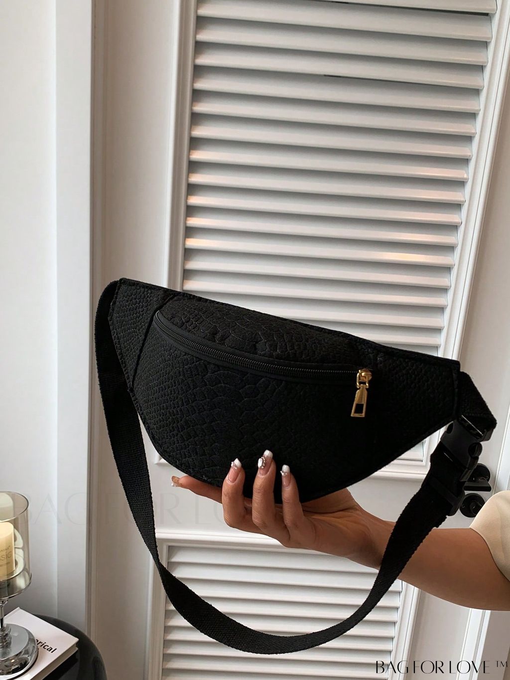 BagForLove - Orange Crocodile Embossed Fanny Pack: Stylish and Versatile Accessory