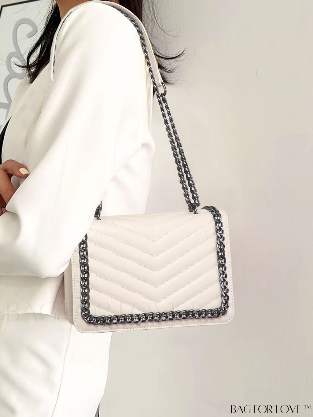 BagForLove - Chic Chevron Flap Square Bag with Chain Strap