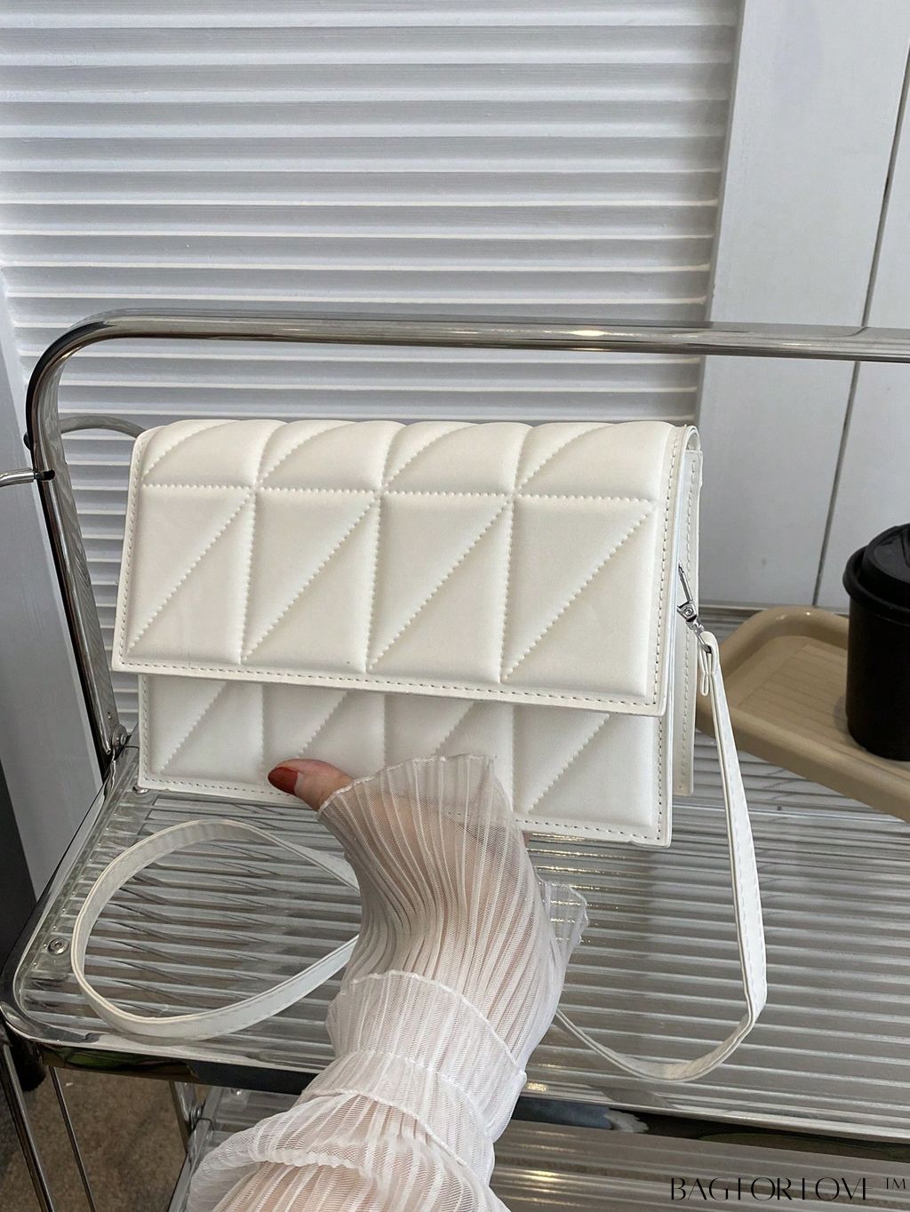 BagForLove - Stylish Adjustable Strap Crossbody Bag with Quilted Detail and Plaid Design